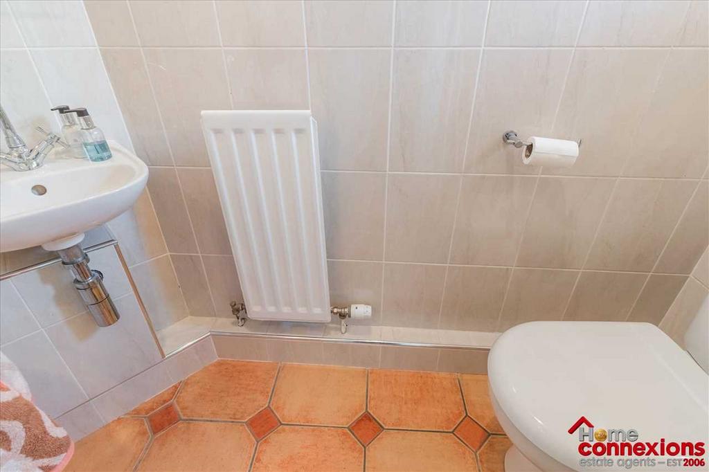 Lower Level WC
