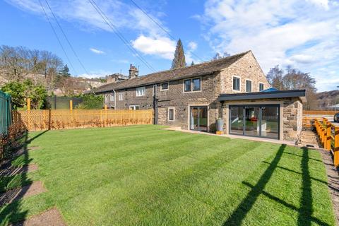 4 bedroom cottage for sale, Dam Top, Halifax HX6