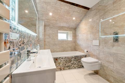 4 bedroom cottage for sale, Dam Top, Halifax HX6