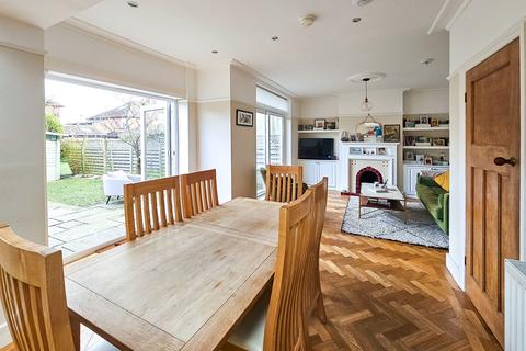 4 bedroom semi-detached house to rent, Arncliffe Road, Harrogate, HG2