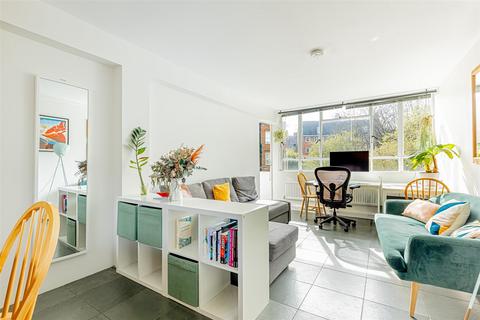 1 bedroom apartment for sale, Tompion Street, London EC1V