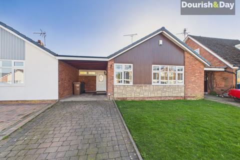 2 bedroom bungalow for sale, Oak Avenue, Stafford ST17