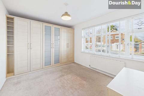 2 bedroom bungalow for sale, Oak Avenue, Stafford ST17