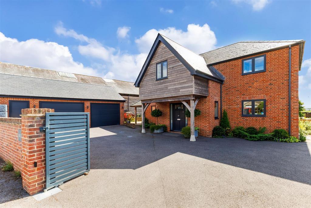 97737 Millside Honeystreet (3) - Copy.jpg