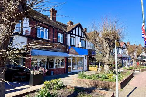 undefined, The Oval, Sidcup DA15