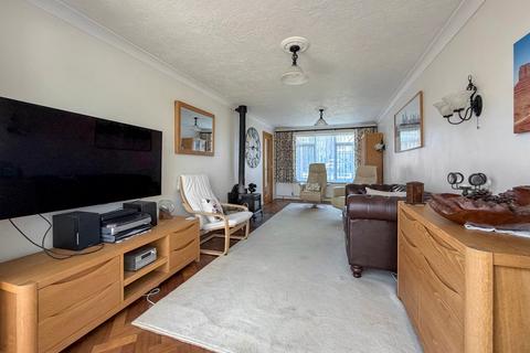 4 bedroom semi-detached house for sale, Holmoaks, Rainham, Gillingham, ME8