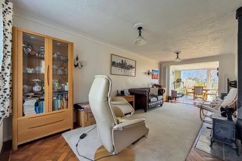 4 bedroom semi-detached house for sale, Holmoaks, Rainham, Gillingham, ME8