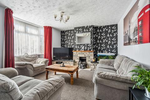 4 bedroom semi-detached house for sale, Bushey Mill Crescent, Watford, WD24