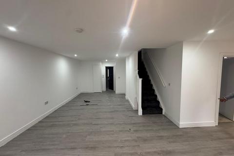 undefined, Matrix Court, Enfield, Enfield, Middlesex, EN3