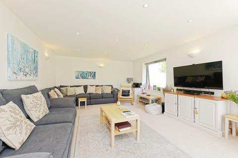 5 bedroom detached house for sale, The Foreland, Canterbury, CT1