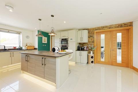 5 bedroom detached house for sale, The Foreland, Canterbury, CT1