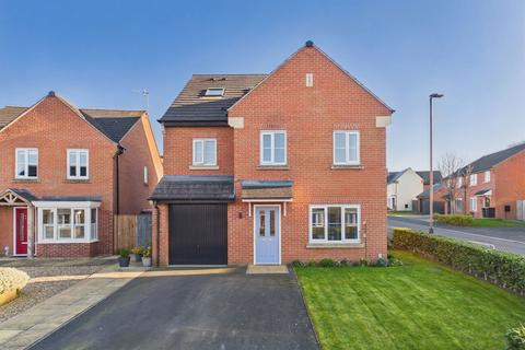 4 bedroom detached house for sale, 11 Greengage Close, Malton, YO17 7FP