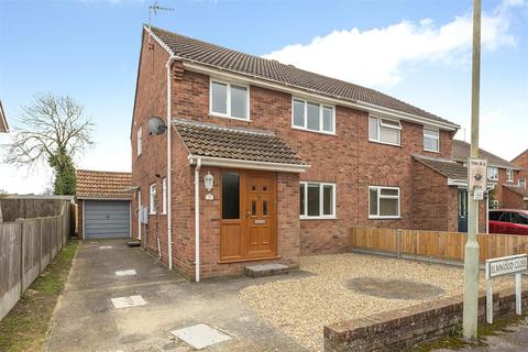 3 bedroom semi-detached house to rent, Elm Wood Close, Swalecliffe, Whitstable