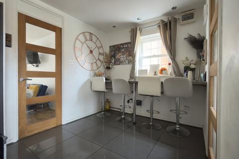 4 bedroom link detached house for sale, Hurst Place, Rainham ME8