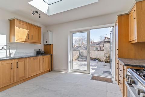 3 bedroom terraced house for sale, Albert Terrace, Newport, NP20