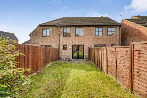 undefined, Catesby Croft, Milton Keynes MK5