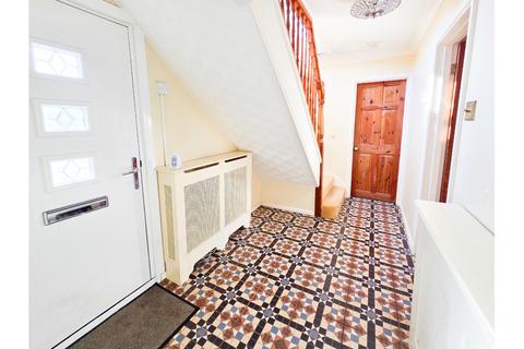 3 bedroom semi-detached house for sale, Dunkery Road, Bridgwater, TA6