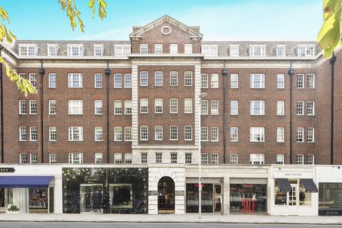 Studio to rent, Fulham Road, South Kensington, SW3