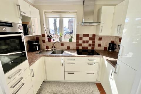 2 bedroom retirement property for sale, Millers Court, Shirley, Solihull