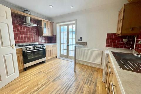 undefined, Lewis Crescent, Exeter EX2