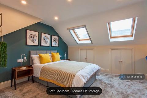 undefined, Whippendell Road, Watford, WD18