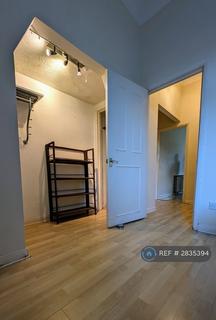 1 bedroom flat to rent, Baldry Gardens, London, SW16