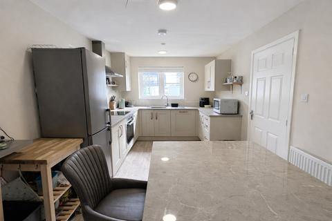 3 bedroom link detached house for sale, Meadowsweet Way, Tiptree