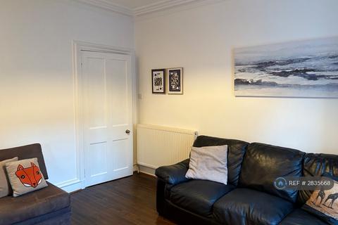 1 bedroom flat to rent, Urquhart Road, Aberdeen, AB24
