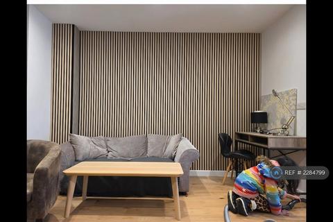 1 bedroom flat to rent, Clapham Road, London, SW9