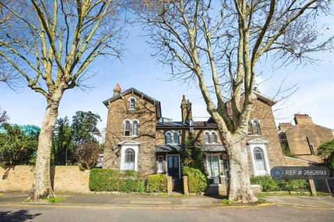 1 bedroom flat to rent, Church Terrace, London, SE13