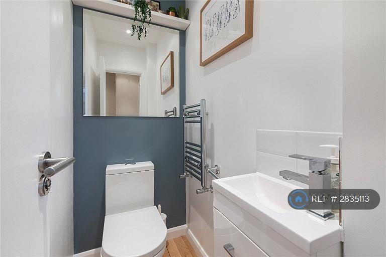 Ground Floor Wc