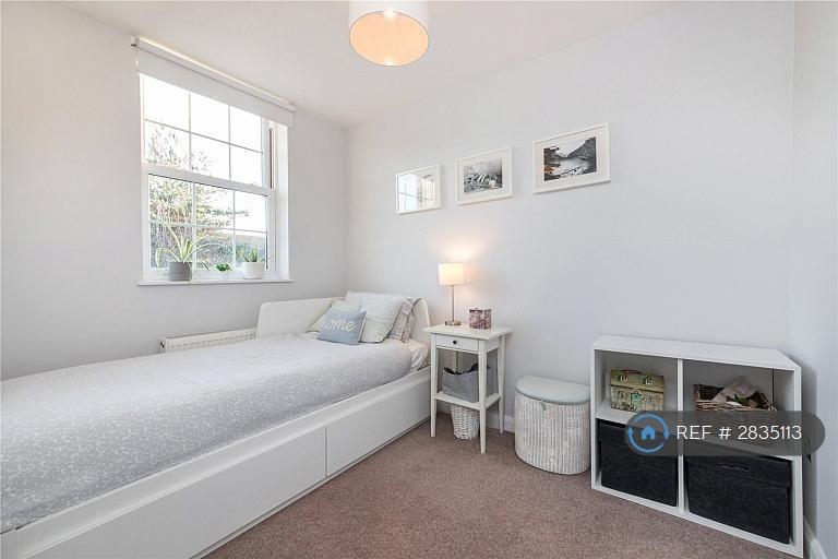 1st Floor Bedroom 2