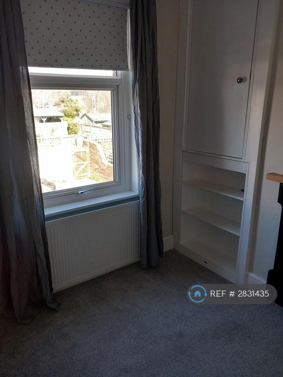 Backbedroom