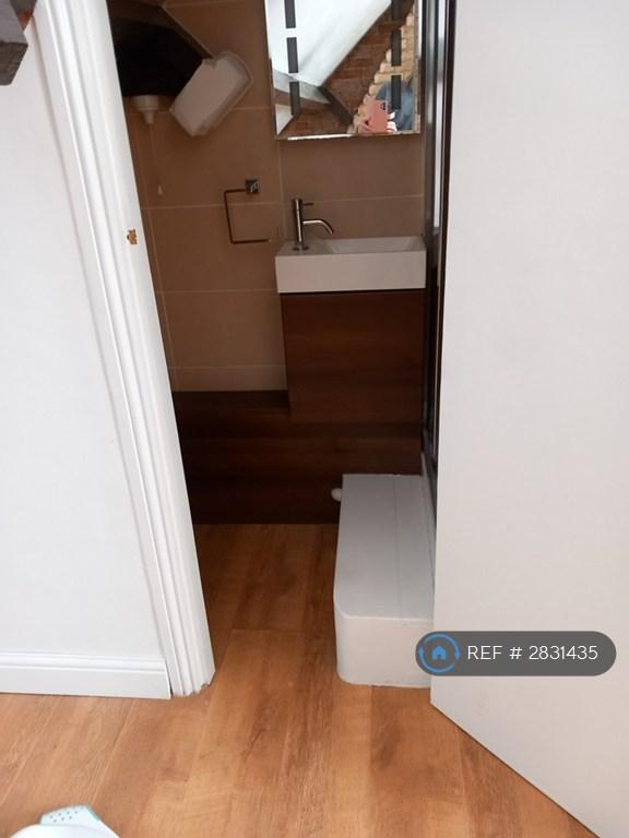 Ensuite Loft