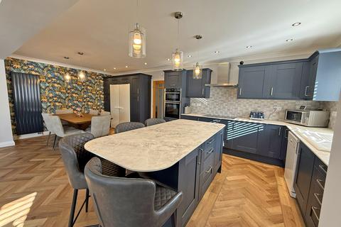 undefined, Hay Lane, Scarborough YO13