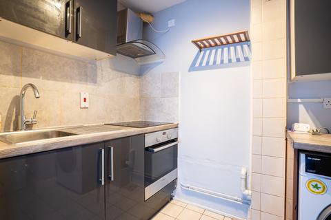 undefined, Vine Court, Brewhouse Yard, Gravesend, Kent, DA12 2EJ