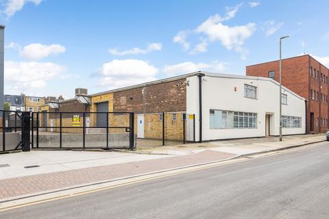 Warehouse to rent, 30 Lydden Rd London SW18 4LR