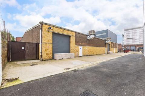 Warehouse to rent, 30 Lydden Rd London SW18 4LR