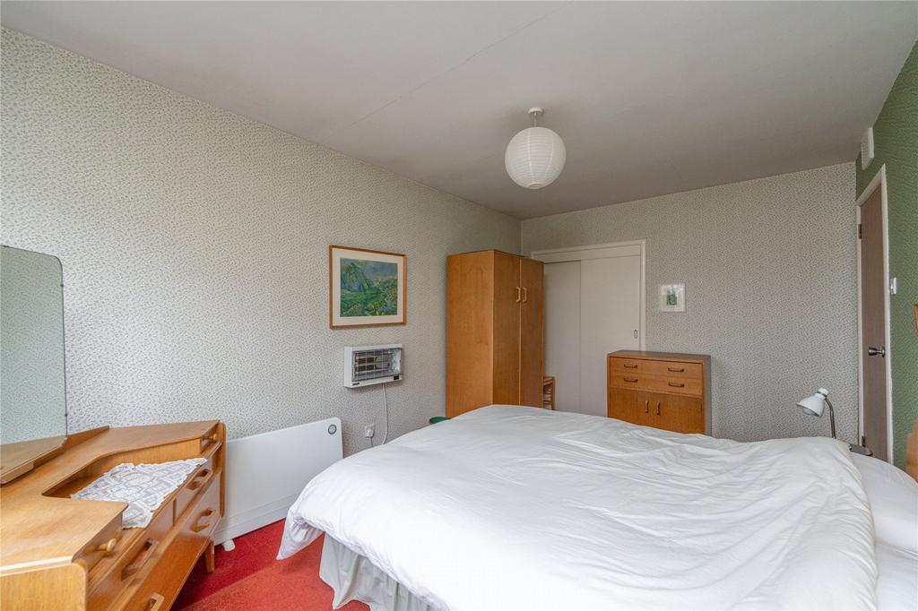Bedroom 1 Alt