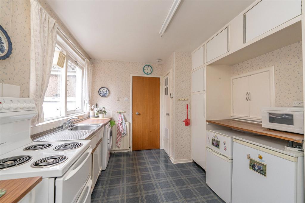 Kitchen Alt