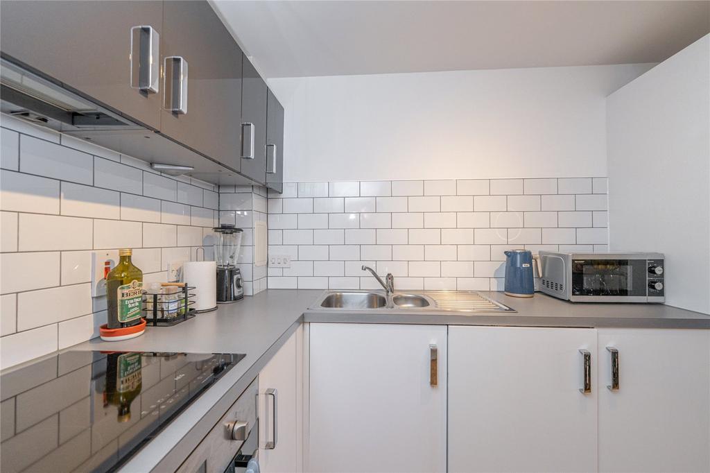 Kitchen Alt