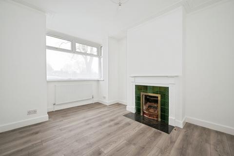 3 bedroom terraced house for sale, Wordsworth Road, Southampton