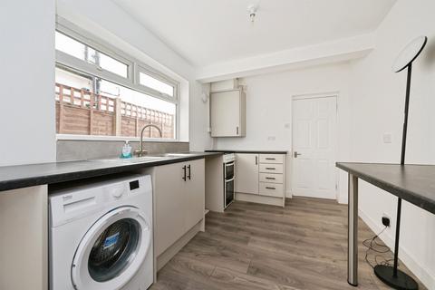 3 bedroom terraced house for sale, Wordsworth Road, Southampton
