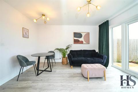 2 bedroom end of terrace house for sale, Russell Street, Cofton Hackett, Birmingham