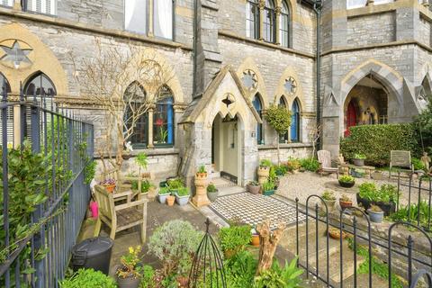 6 bedroom terraced house for sale, Western College Road, Plymouth