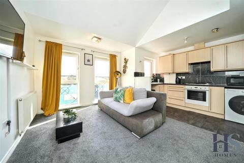 2 bedroom apartment to rent, Swan Lane, Coventry