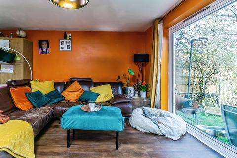3 bedroom semi-detached house for sale, Everglade, Biggin Hill, Kent, TN16