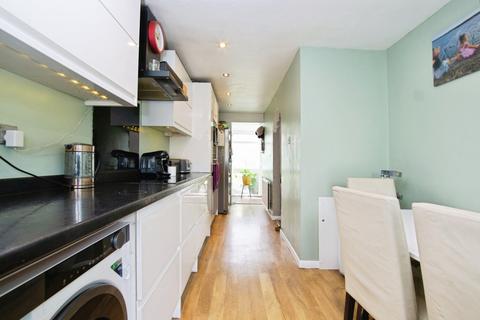 3 bedroom semi-detached house for sale, Everglade, Biggin Hill, Kent, TN16