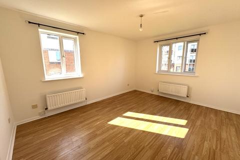 1 bedroom apartment to rent, Roydon, Mayfield Road, Walton on Thames KT12