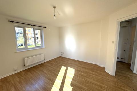 1 bedroom apartment to rent, Roydon, Mayfield Road, Walton on Thames KT12